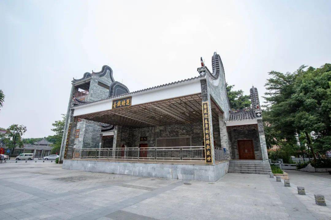 强于莲塘"莲塘舞狮是禅城区非物质文化遗产之一凡遇喜庆节日,张槎人必