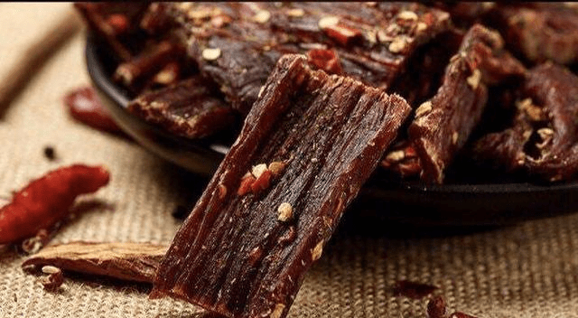 世界上"最坚硬"的几种食物,牛肉干都不算啥,最后一种厉害了_柴鱼_因为