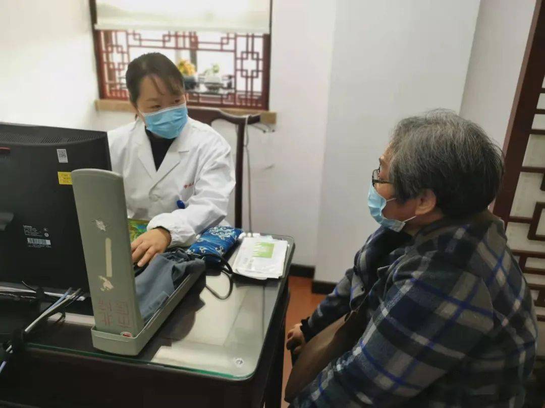 哪些人适合吃膏方市北医院专家坐诊膏方门诊为居民服务