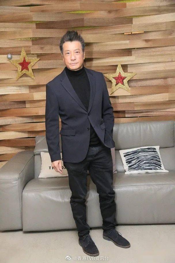 石修吹色士风沟米雪_观众_角色_何依