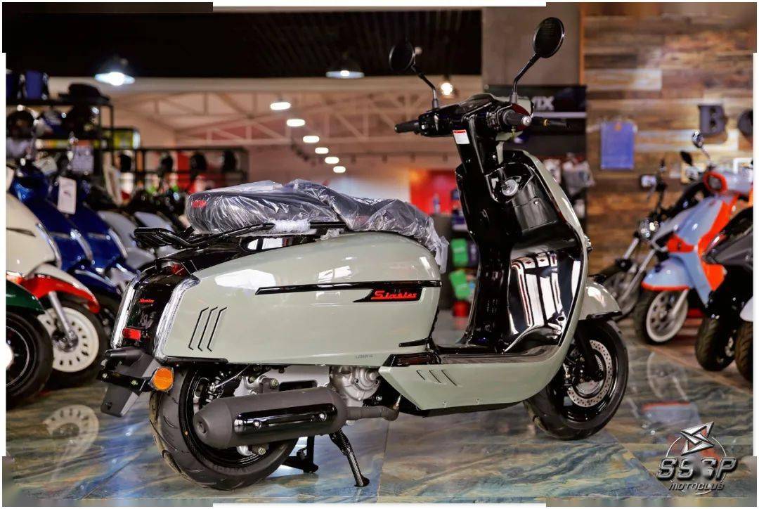 龙嘉victoria300i颜值操控在线vespa同款引擎