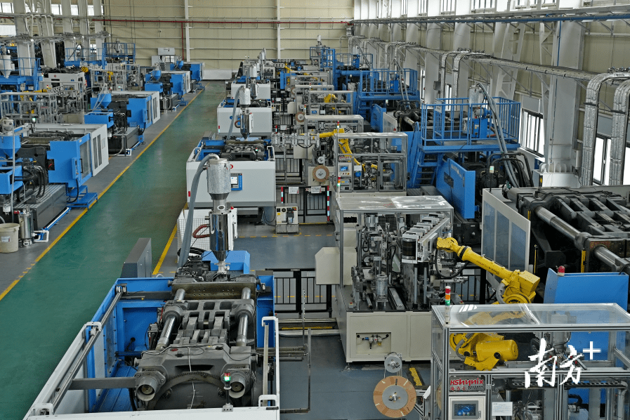 联塑黄金朝综合人均产值提升67背后的密码数字赋能制造蝶变⑥