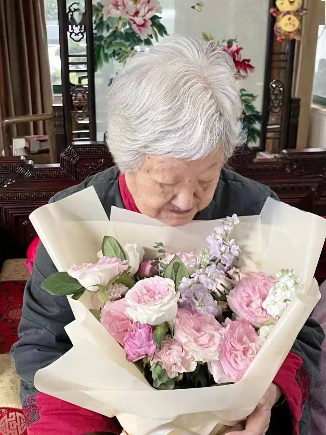 纸上的生活