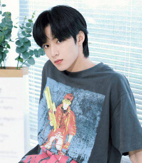 时代少年团刘耀文未被巴蜀中学录取疑似只是学校一日游