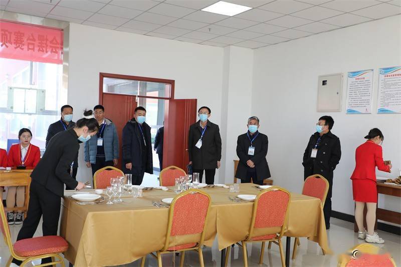 平凉职业技术学院党委书记陈佑泉陪同督查