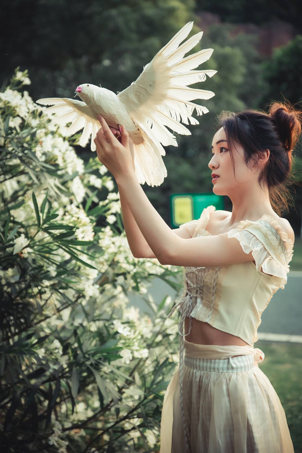 初夏的少女