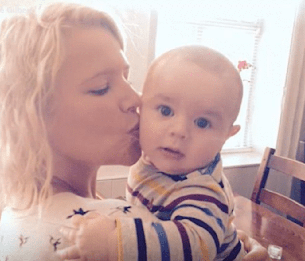 大脑|30多岁就得了阿尔茨海默病？记性差到这种程度，真的要警惕！