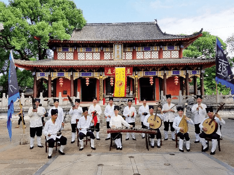 参加了在台湾举行的以"蓬莱仙韵颂太平"为主题的海峡两岸道教音乐会