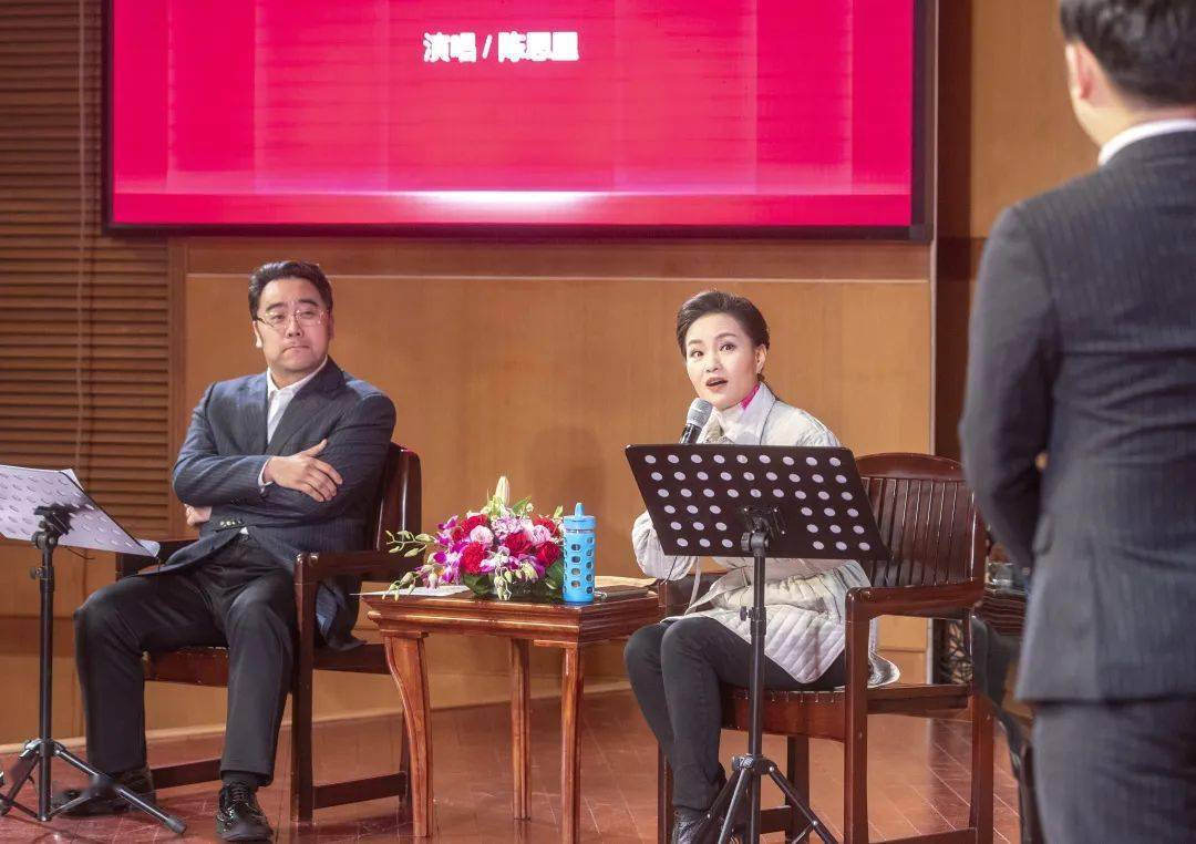 青年歌唱演员陈思里,抒情花腔女高音李贝贝,旅意男中音林子豪,闽江