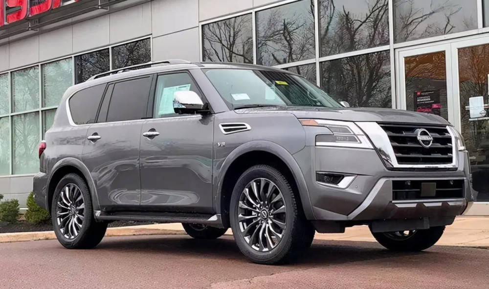 日产豁出去了从139万跌到43万56l大v8加持的越野硬汉