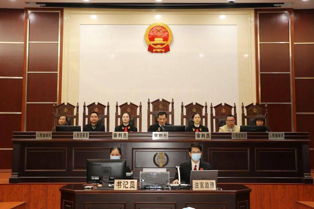 黄宗兴等16人涉黑案一审宣判浦北黑老大获刑二十五年