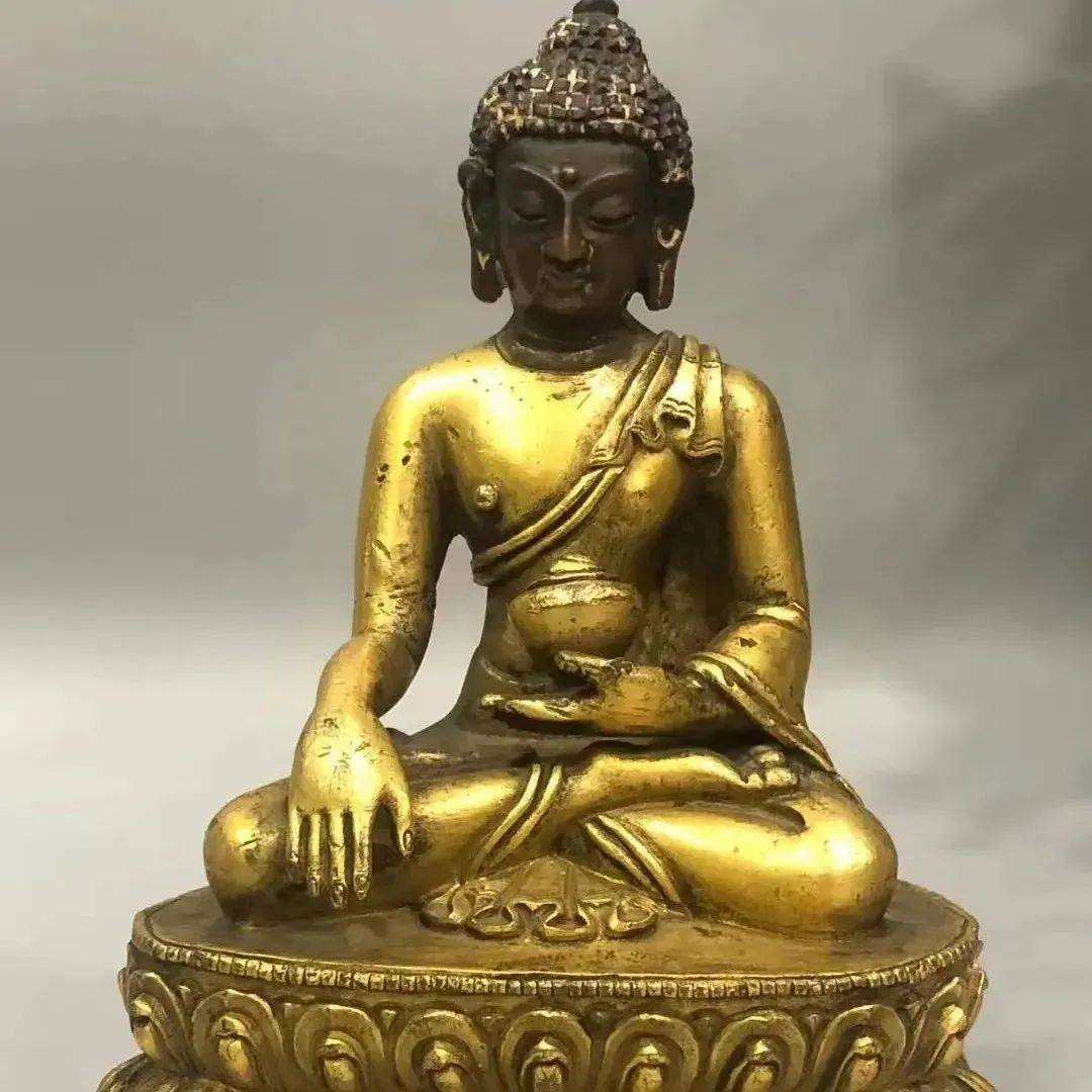收藏明清金铜佛造像的最基本的四个鉴定方法总结_佛像_清代_的特点