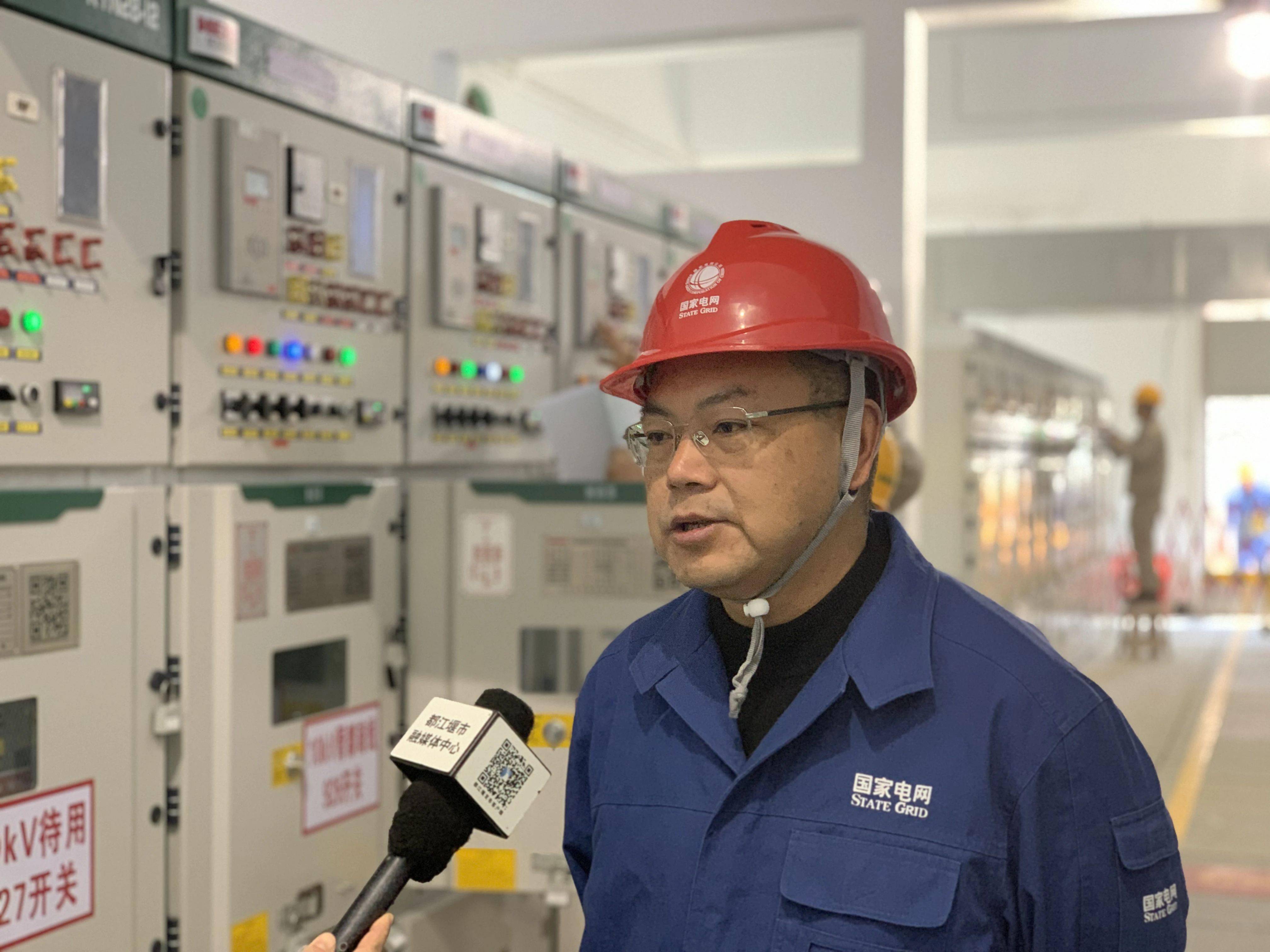 都江堰市110千伏胥家变电站改造完工投入运行!_供电_施工人员_千伏安