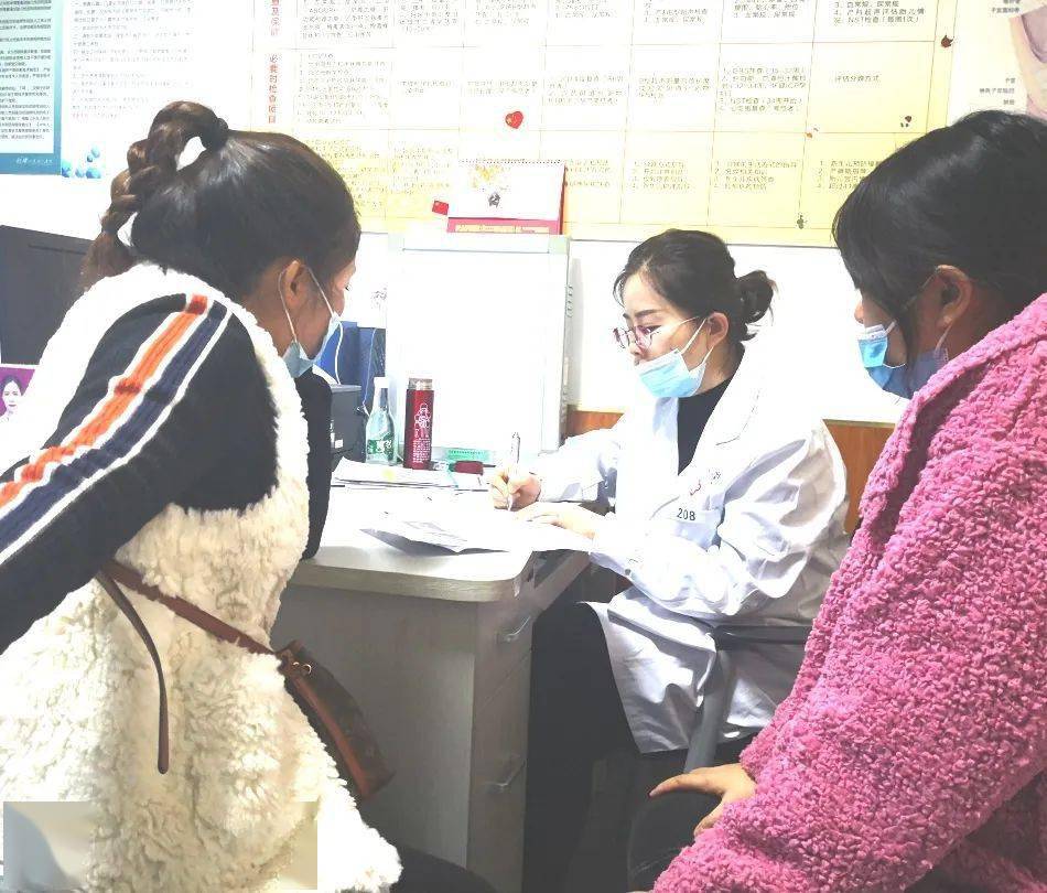 宋荣|昆明安琪儿(三级甲等)不孕不育专家宋荣主任来兴义亲诊!