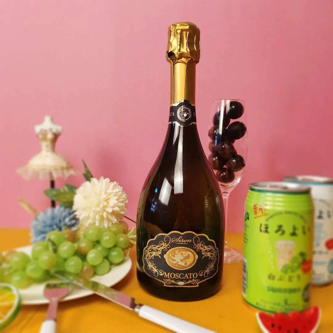 福娜无醇起泡康廷万多酒庄是意大利葡萄酒最古老的传统产区"艾米利亚