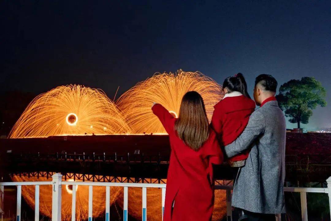 山水自驾推荐无锡灵山拈花湾跨年特惠穿太湖时空隧道来拈花湾流星许愿