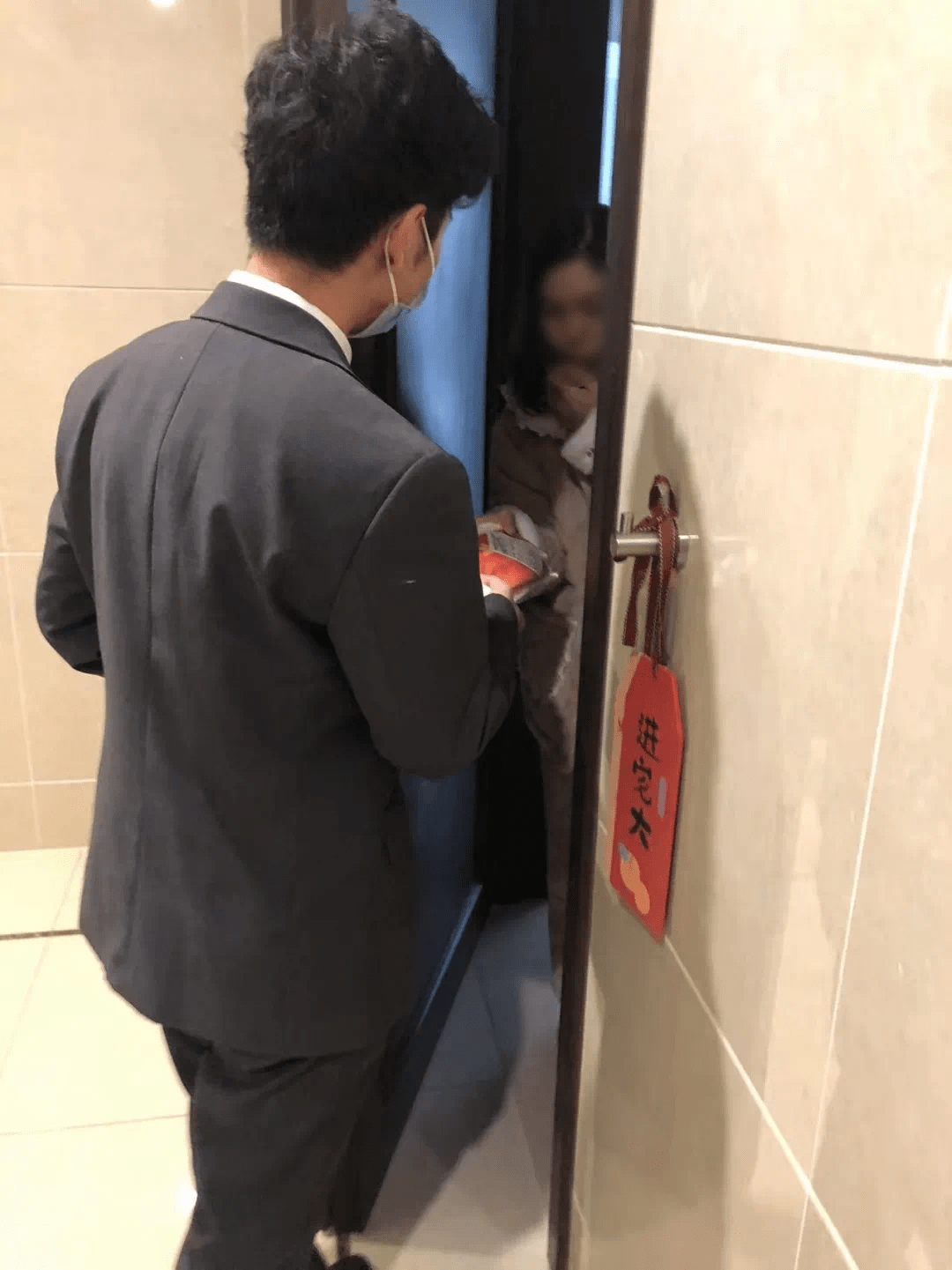 万科物业丨用爱与责任守护家的最后一道防线