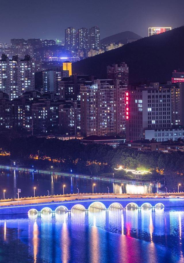 新建五所青少年体育训练基地