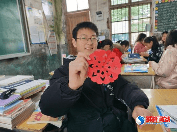 西洋江镇|隆回县西洋江镇苏河中学：“双减”促课堂，快乐伴成长