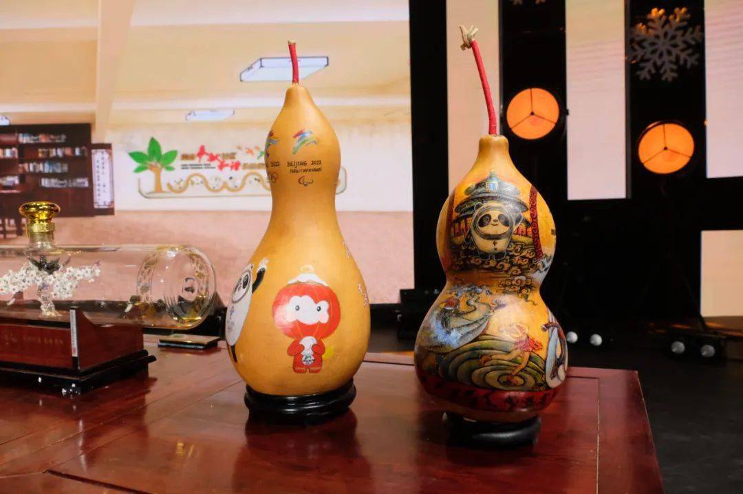 期待| 元旦天津这场晚会播出!有这些明星大腕……_冬奥_中国侨联_向未