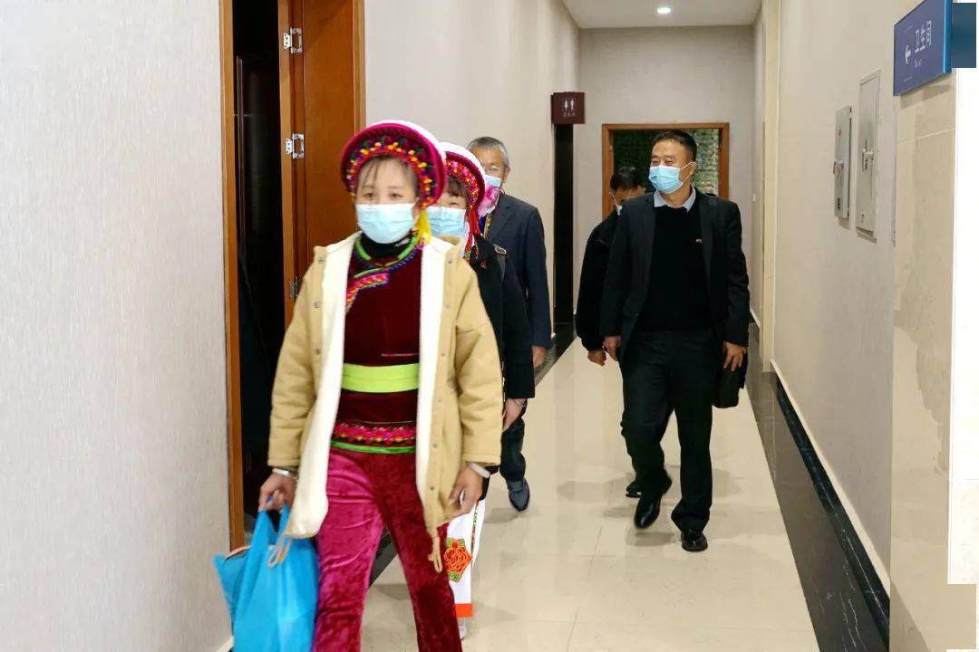 【文明大理】大理的榜样载誉归来_唐新华_李珍_张理南