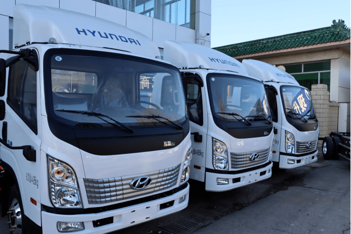 现代泓图新能源轻卡为啥受欢迎300多公里满载实际续航