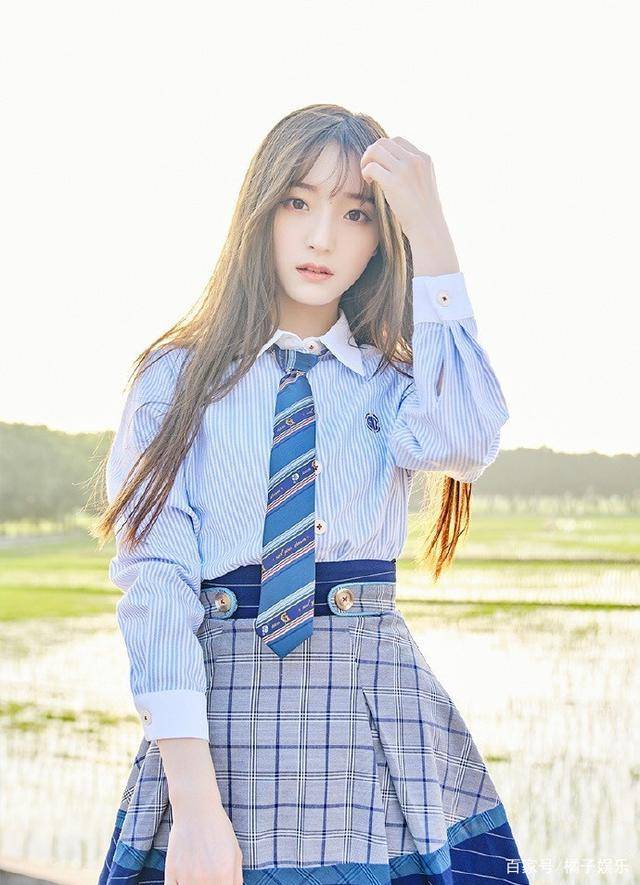 谢蕾蕾为恋爱道歉,曾嘴硬否认遭列文虎克式打脸,不是粉都心梗了_偶像