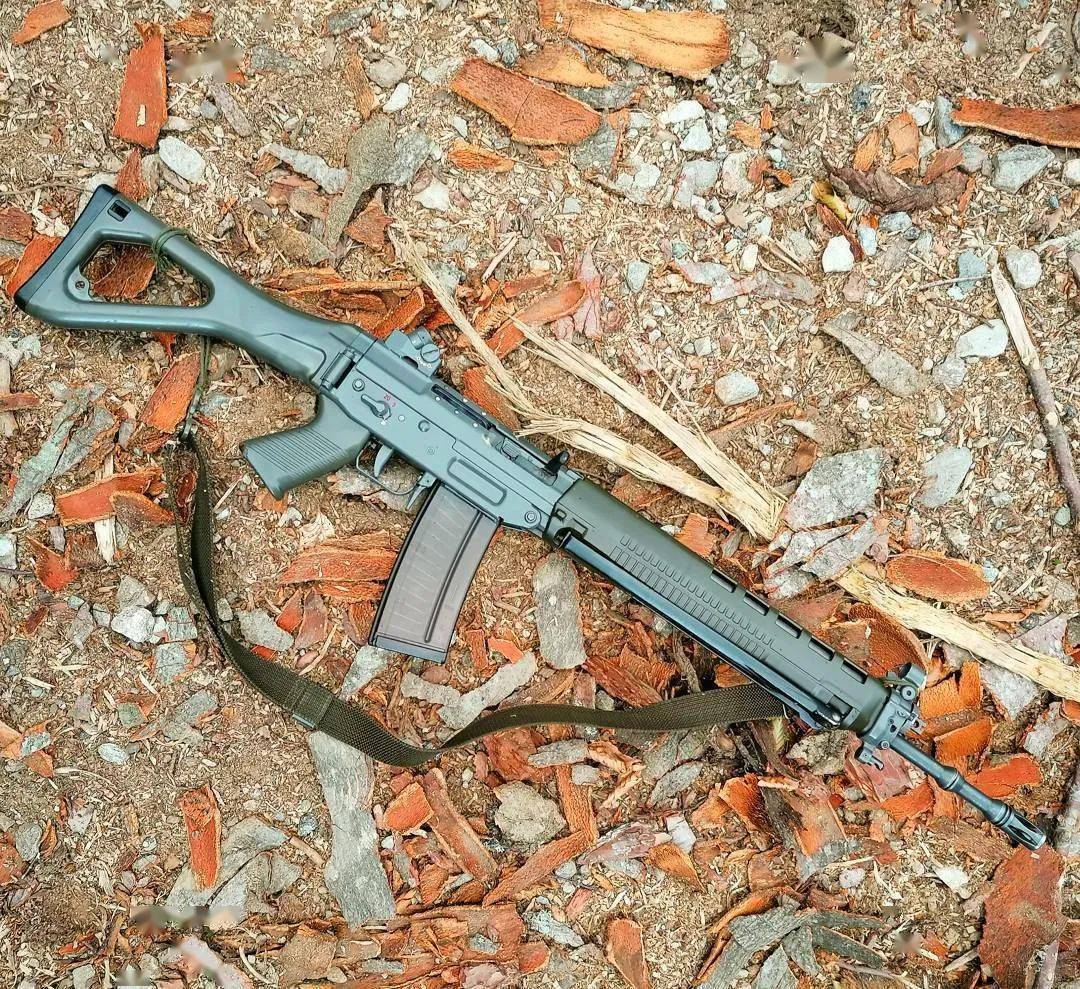 军用枪械美图美酒是越久越醇枪亦是如此