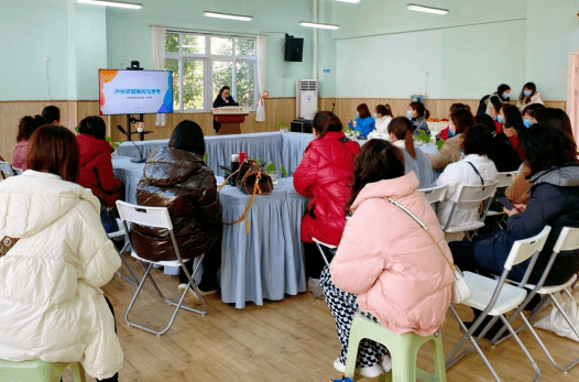 大邑县|大邑县学前教育组走进邛崃市幼儿园参观学习