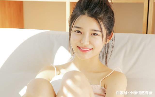 出轨只有零次和无数次,有第一次就会有第二次,那么,她居然可以给她的