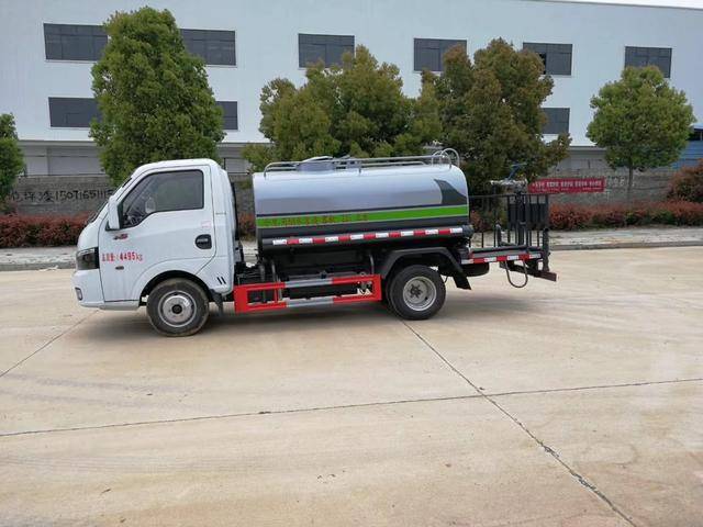 东风三吨洒水车报价国六途逸小型蓝牌洒水车多少钱