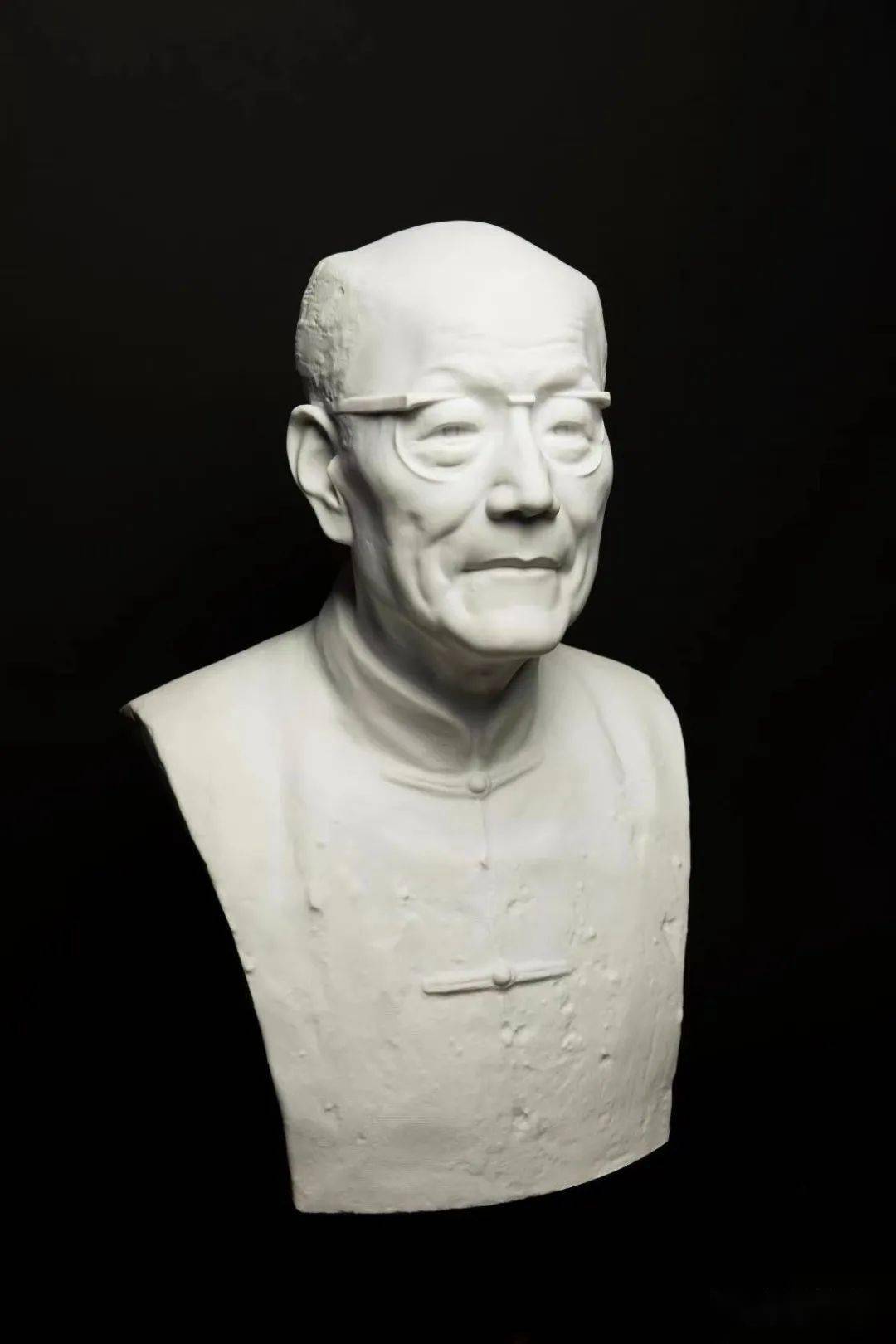 恭贺第七届年度人物肖像绘画雕塑大赛获奖入选艺术家