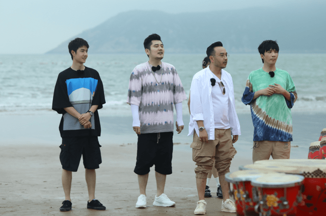 00锁定《天天向上》,王一博带你领略普陀山朱家尖的无限魅力_舟山