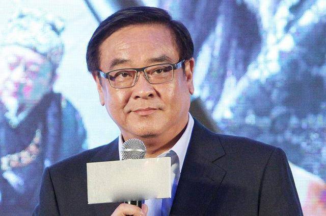 捧红张柏芝袁咏仪敢骂张曼玉薄情尔冬升的风流债