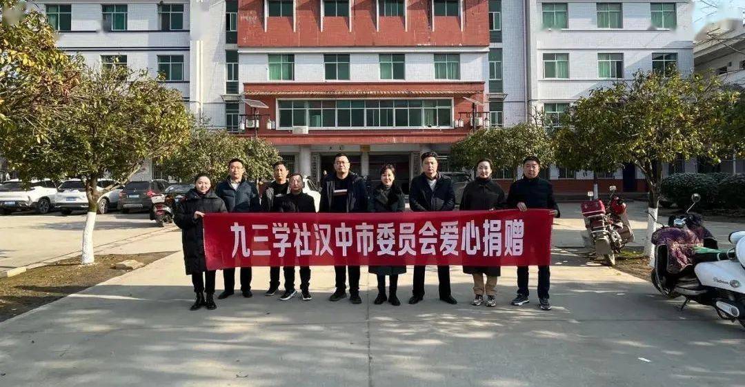 法镇位于汉中市南郑区东南部,原名法慈院,因镇内古庙"法慈院"而得名