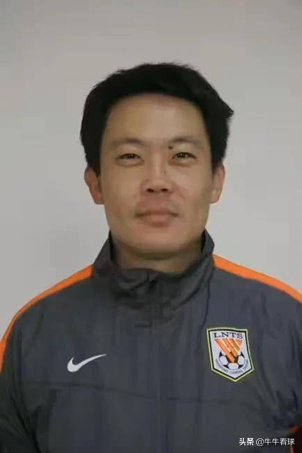 王军,出生日期:1971年1月29日,身高:185cm,体重92kg.