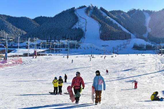 走近冬奥｜冬奥会拉动中国滑雪产业提速发展