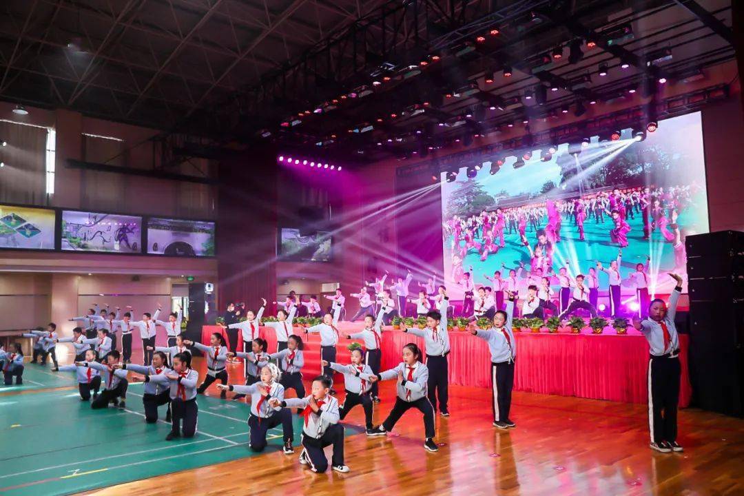 观澜小学铸就20载武校金字招牌_浦东_蔡龙云_教学