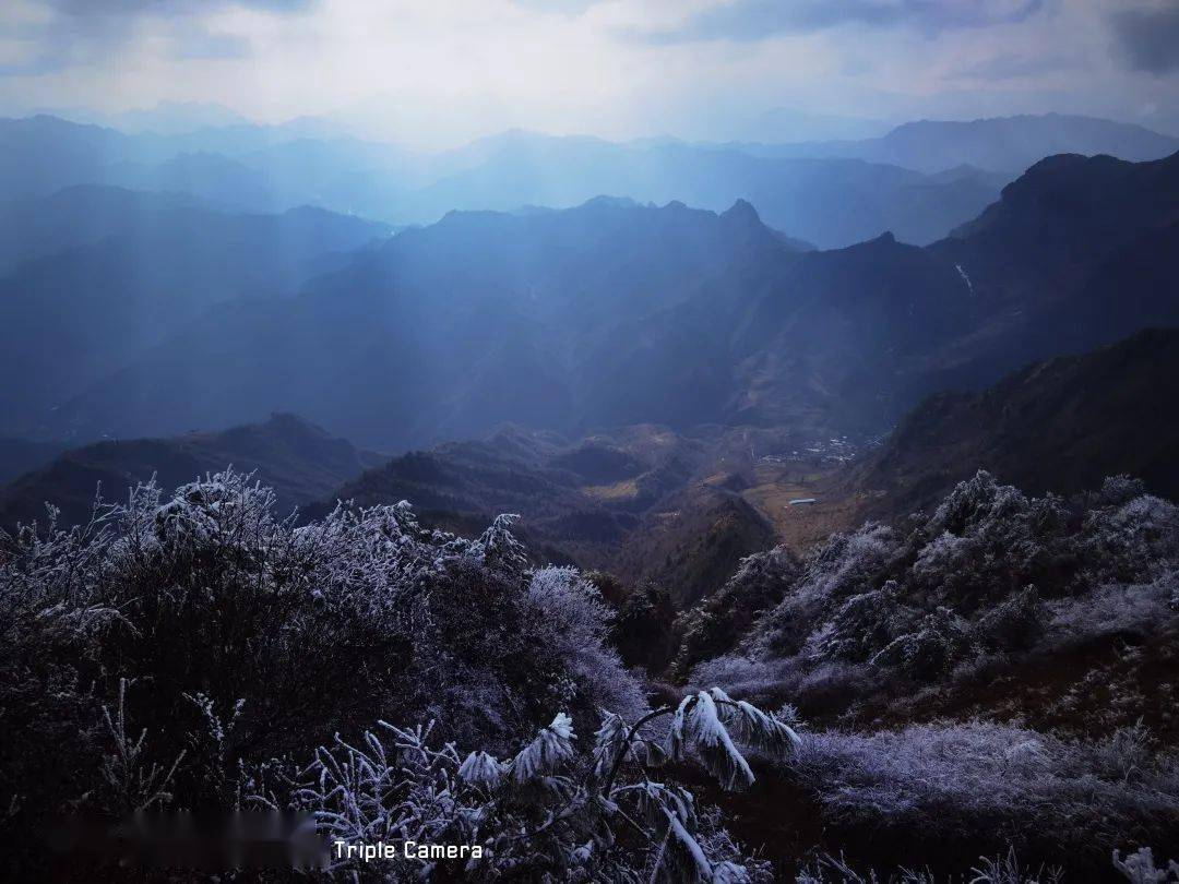 康县作者简介:马如光,甘肃天水人,作家,诗人.