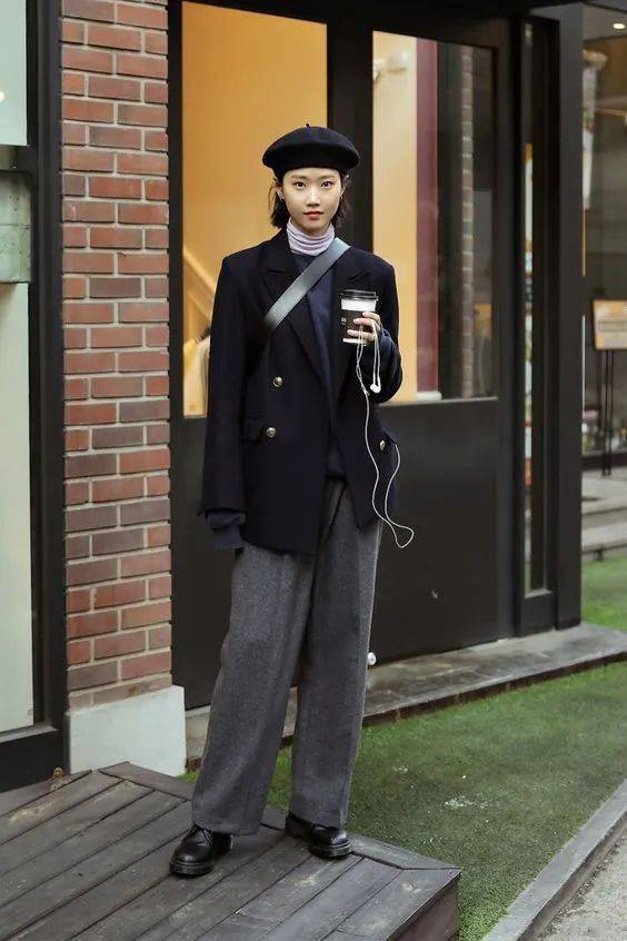 姐妹讲真!冬天有了贝雷帽,穿衣就是好看!!