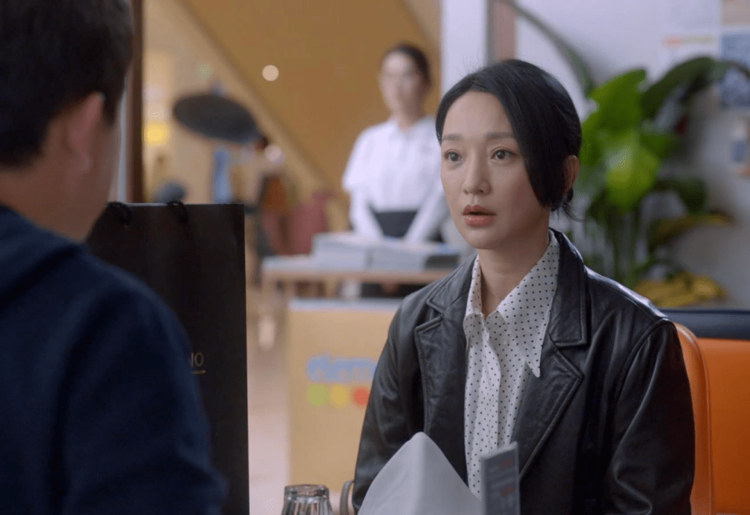 中年人|打开小敏家的衣橱，里头全是“断货王”