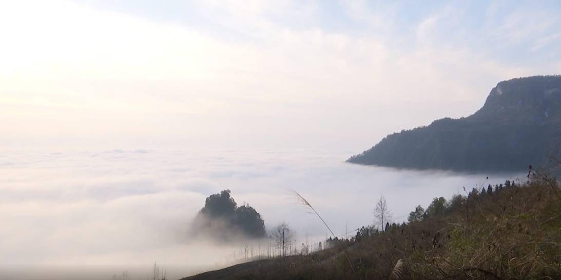 群峰|重庆黔江云海漫天际 冬日胜景似仙境