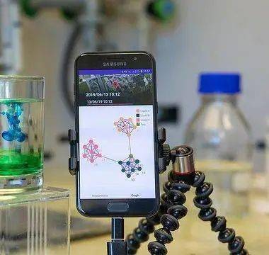 玩家|《头号玩家》成真？有了它们你真的机会摸到游戏人物