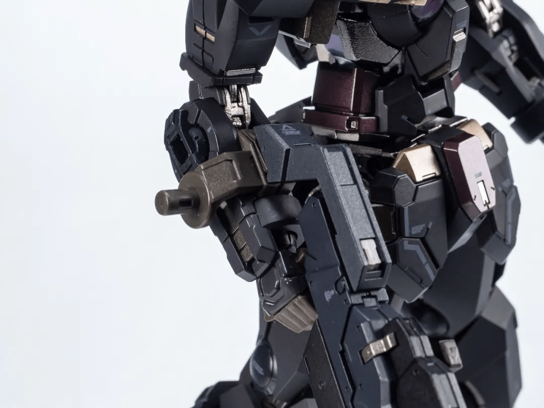 黑色|模玩测评：METAL BUILD 暗黑正义女神高达 TYPE-X FINSTERNIS