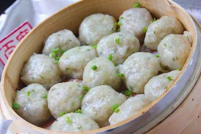 如果说庄墓圆子有什么特别之处,那么软糯香滑,老少咸宜一定是它的魅力