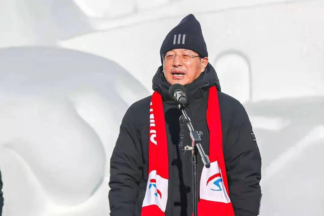 滑雪节开幕长春市副市长赵显出席活动并致辞本届滑雪节以"激情瓦萨