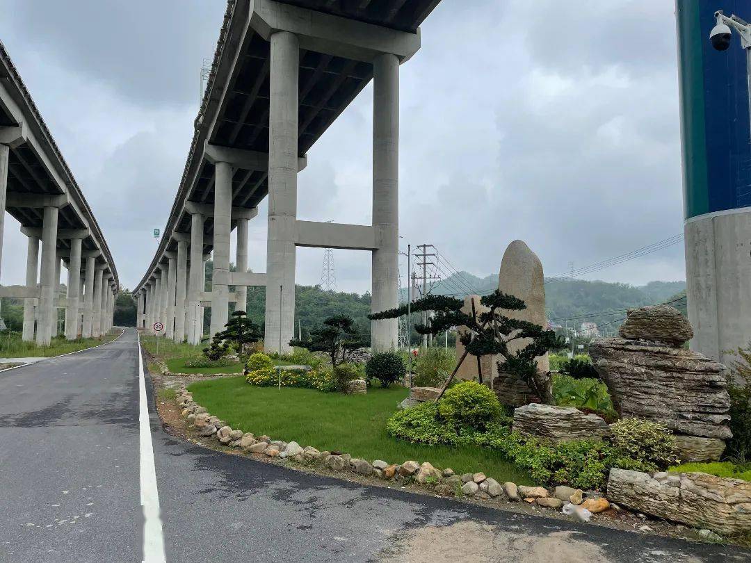 扮靓桥下空间提升路域颜值建金高速余家大桥桥下改造提升工程顺利完工
