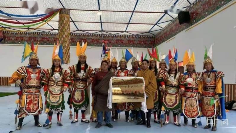 青海省格萨尔史诗保护研究中心在班玛县设立“格萨尔文化保护传承基地”