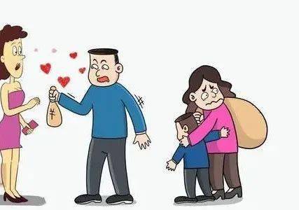 龙岗法院经审理认为,夫妻一方与婚外第三者长期维持不正当两性关系,并