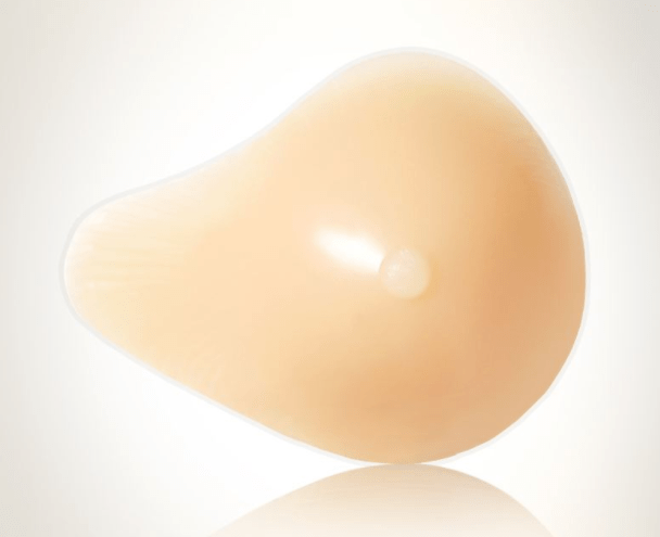 在手术后,胸肌萎缩,放射治疗后皮